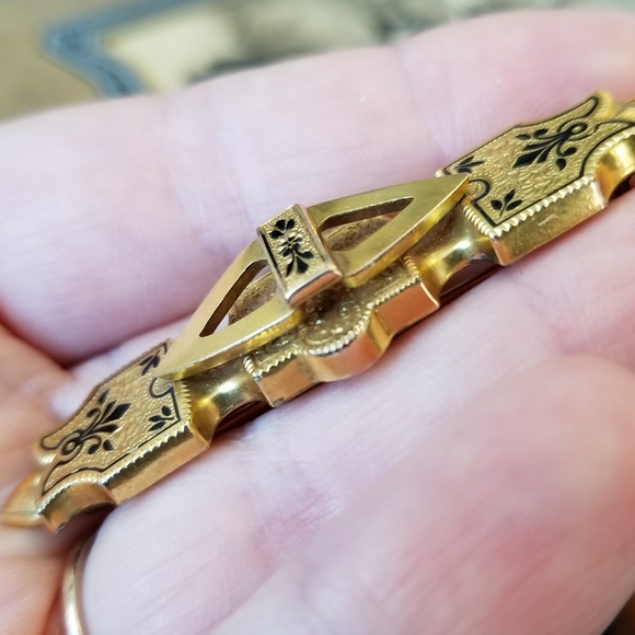 Antique brooch taille d'epargne bar pin gold tone Victorian - Picture 12 of 14
